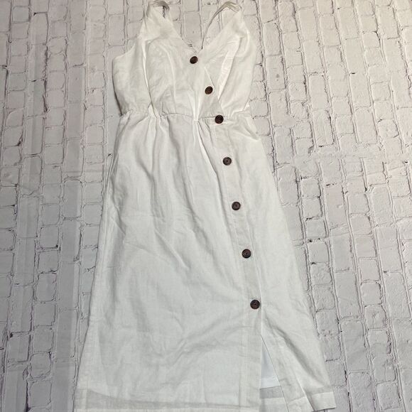 Maurices White Button-Up Linen-Blend Wrap Dress - Picture 3 of 9
